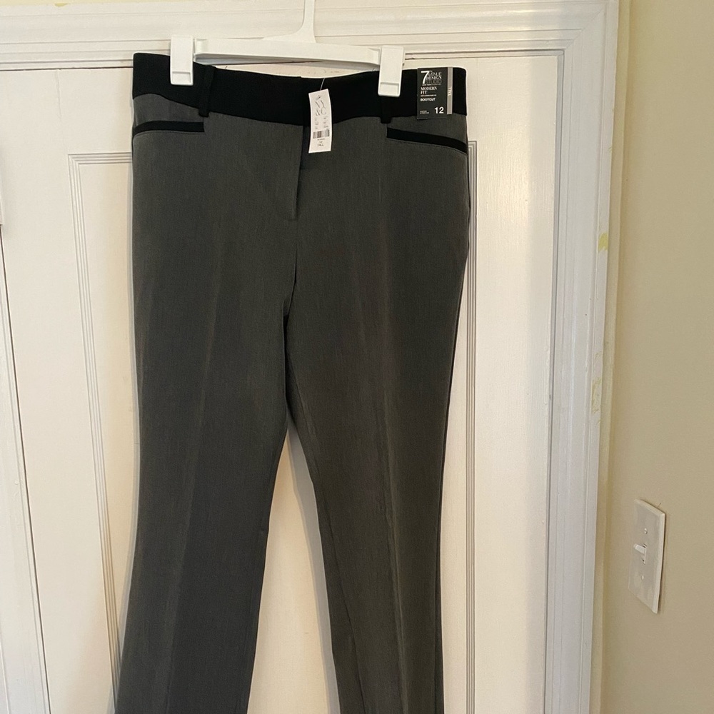 New York & Company Modern Fit Bootcut Dress Pants
